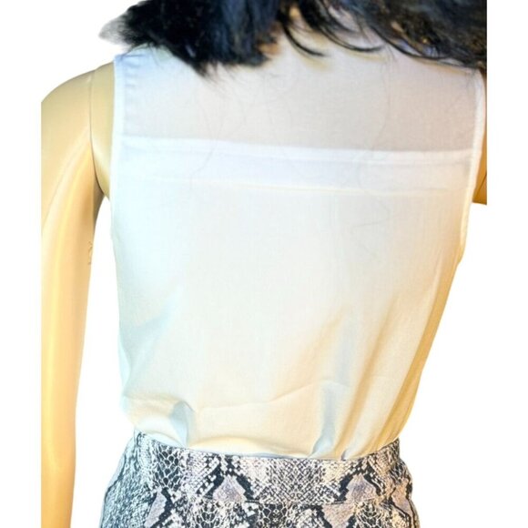 (5 for $25) Next...Sleeveless Button Down Blouse with Sequin Detail Size 6 - Picture 3 of 6